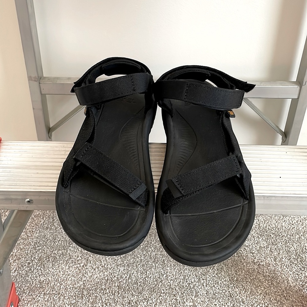 Teva Womens Hurricane Xlt 2 Black Sport Sandals Size 9 Medium (B, M)